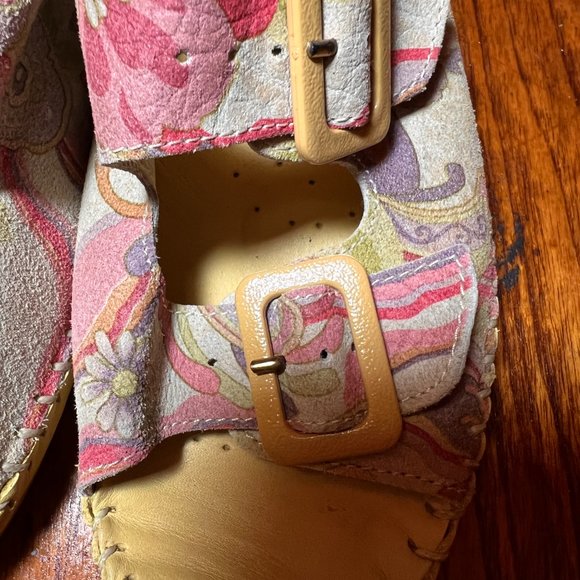 La Plume Italian made floral print leather size 37 - Picture 3 of 9